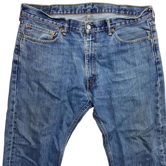 Levis 505 Jeans Mens 38 Blue Denim Straight Leg Medium Washed - Picture 1 of 11